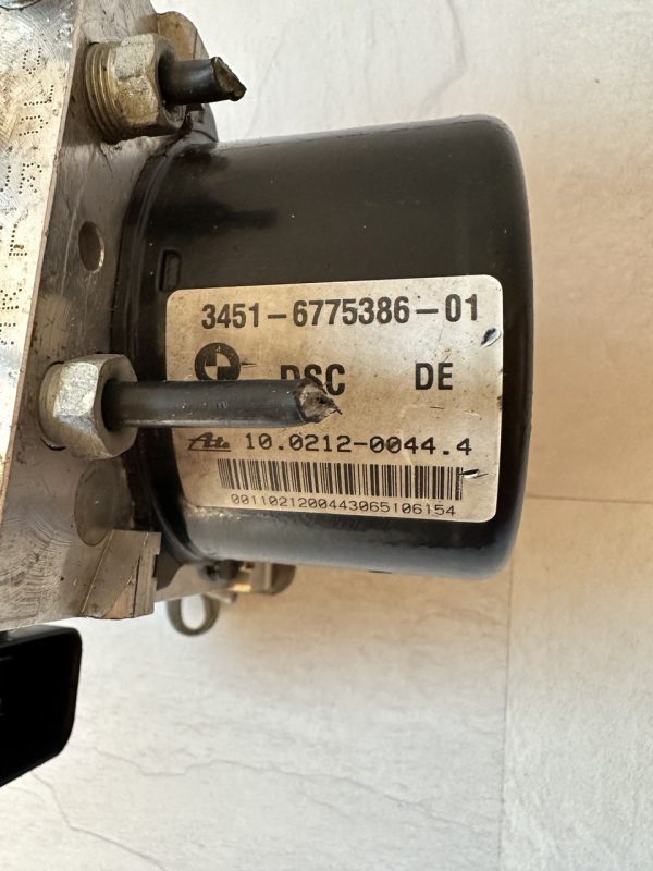 photo_2024-03-08_13-54-43 BMW 325i ABS Antilock Brake Pump Control 3451677538601 Module 6775386