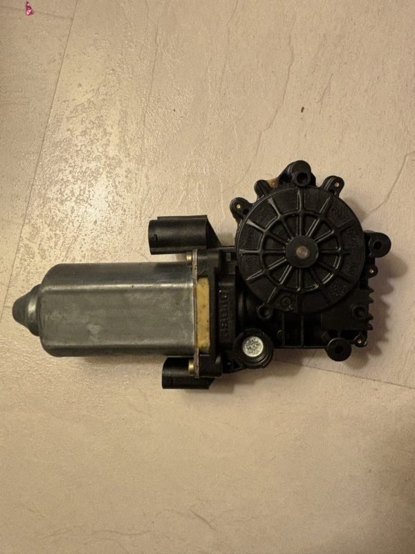 photo_2024-03-20_21-55-27 BMW E36 Fensterheber Motor113156-103