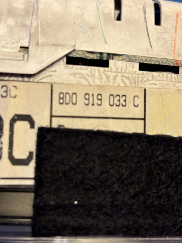 photo_2024-03-21_00-03-33 AUDI A4 TACHO KOMBIINSTRUMENT 8D0919033C
