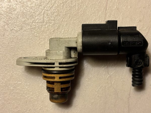 03090760D 03090760D SENSOR NOCKENWELLENPOSITION VOLKSWAGEN GOLF 2004 1.6L - EIS01860718