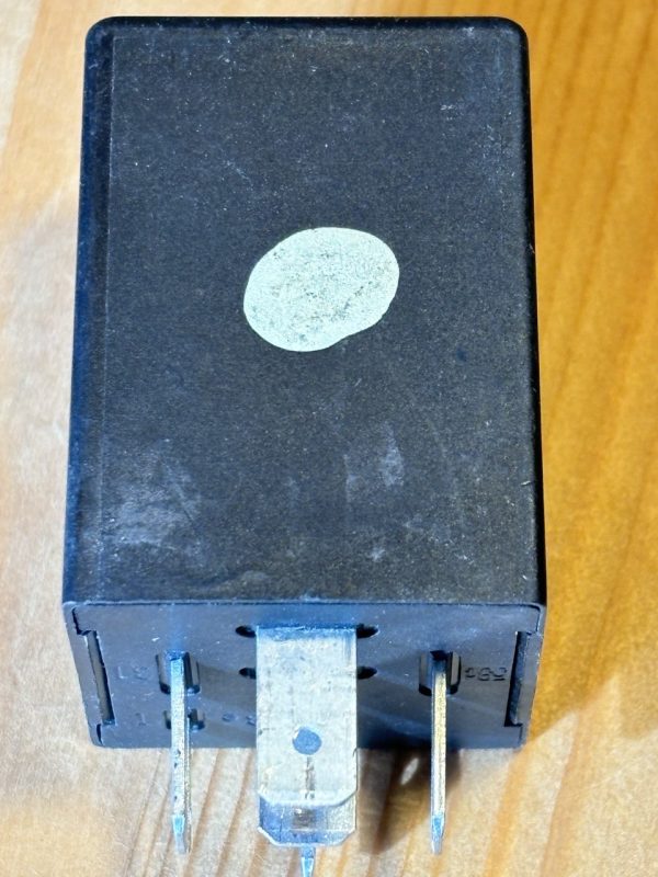photo_2024-03-30_01-13-20 VW AUDI Wischer Steuergerät Relais Modul 431955531 SJR 12V 25.0600.00