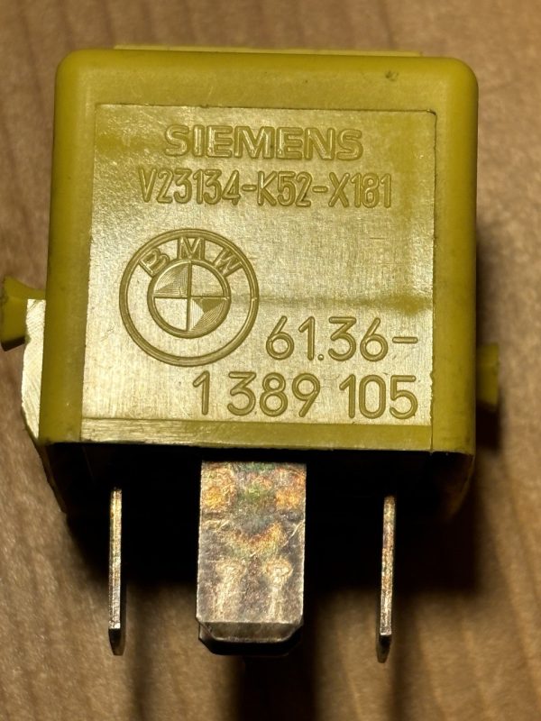 photo_2024-03-30_12-48-53 GENUINE BMW Multi Purpose Relay 61361389105 / 61361389105