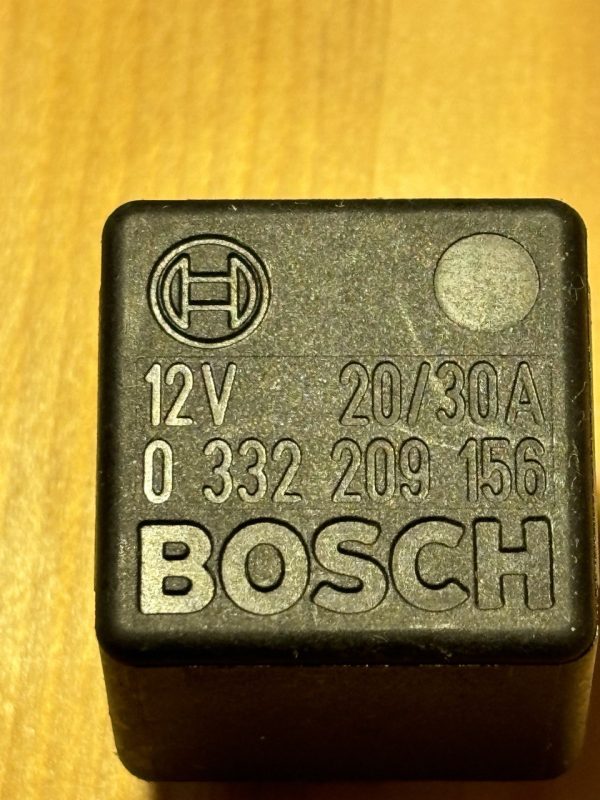 photo_2024-03-30_13-43-38 ORIGINAL Mercedes Bosch central locking 12V 20/30A relay 0332209156 de