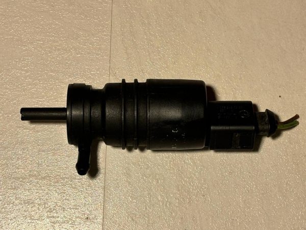 ORIGINAL Mercedes W169 W245 Waschwasserpumpe Scheibenreinigung PA668GF30 DE ✓