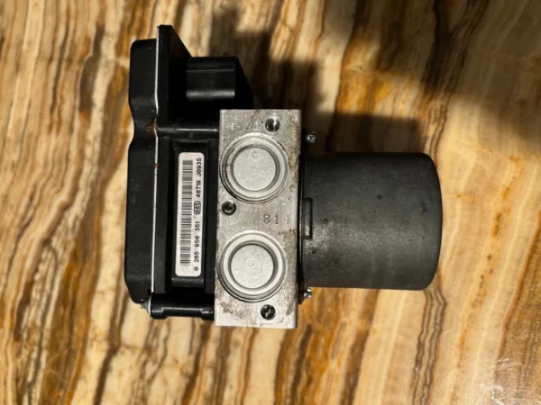 s-l1600 - 2025-10-03T103800.558 48506J0649 265950351 ABS Pump Hydraulic Block Fits BMW X5 3.0L 2004 AG-114