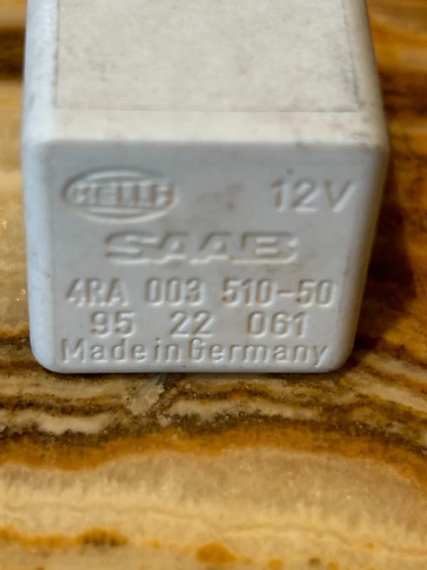 s-l1600 - 2025-10-03T121400.802 9522061 Saab Relay (4-Pin) HELLA Saab 9522061