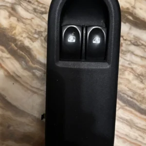 Power window switch Renault CLIO III 2006 E29470