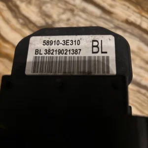Pumpe ABS Kia Sorento JC 589103E310 P2156215