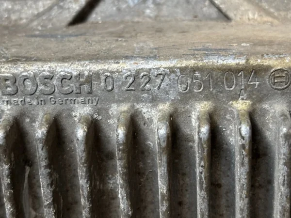 Mercedes W116 R107 C107 Zündsteuergerät BOSCH 0227051014