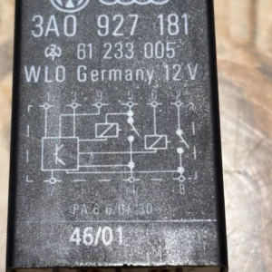 Relais Arbeitsrelais Nr.: 175 Volkswagen Audi Seat Skoda 3A0927181