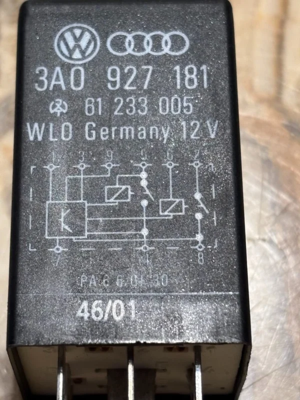 s-l1600 - 2025-10-07T162512.669 Relais Arbeitsrelais Nr.: 175 Volkswagen Audi Seat Skoda 3A0927181
