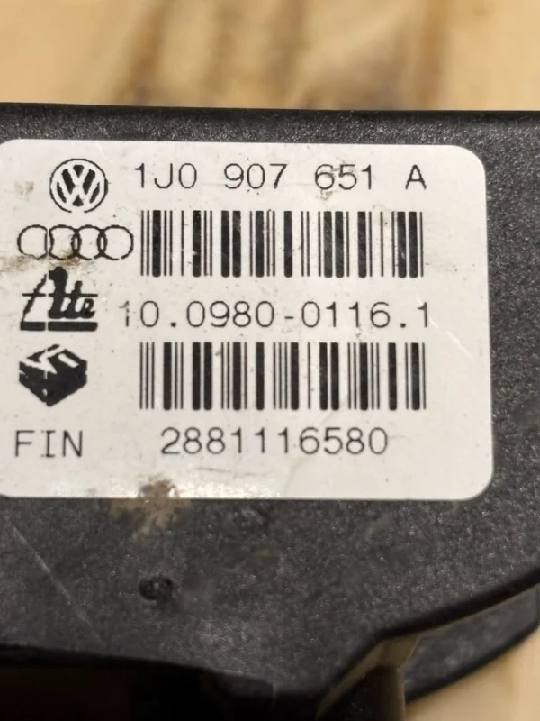 s-l1600 - 2025-10-07T172559.985 Beschleunigungssensor Für VW T5 GOLF 4 AUDI A3 8L TT 8N 1J0907651A