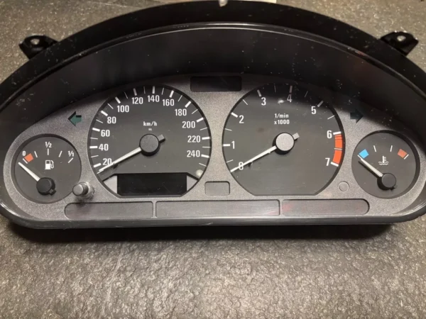 MERCEDES CLK W208 Mopf Tacho Kombiinstrument 041298C1035355
