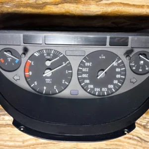 BMW E39 540i Instrumententafel Instrumentenkombi 62118369051