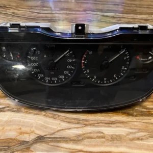 Ford Mondeo 1995/Instrument cluster/95BP10C956DB