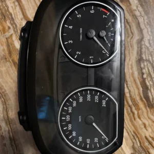 BMW 1er E87 KM/H Tacho Instrument Cluster Tacho Tacho 1041568