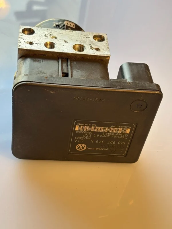 ABS-Pumpe Volkswagen Golf V 1.4 16V 1K614517H