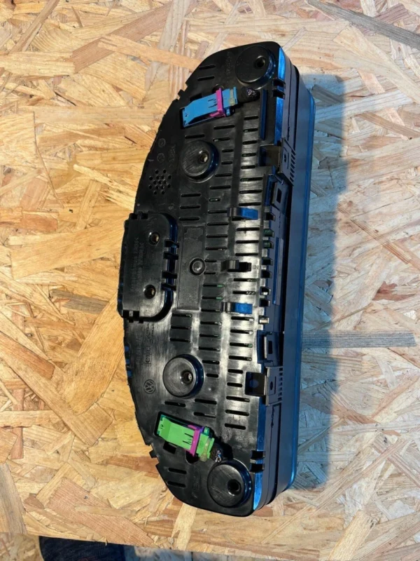 INSTRUMENTENTAFEL / 88311346 / 2877812 FÜR VOLKSWAGEN TRANSPORTER T5 FURGONETA