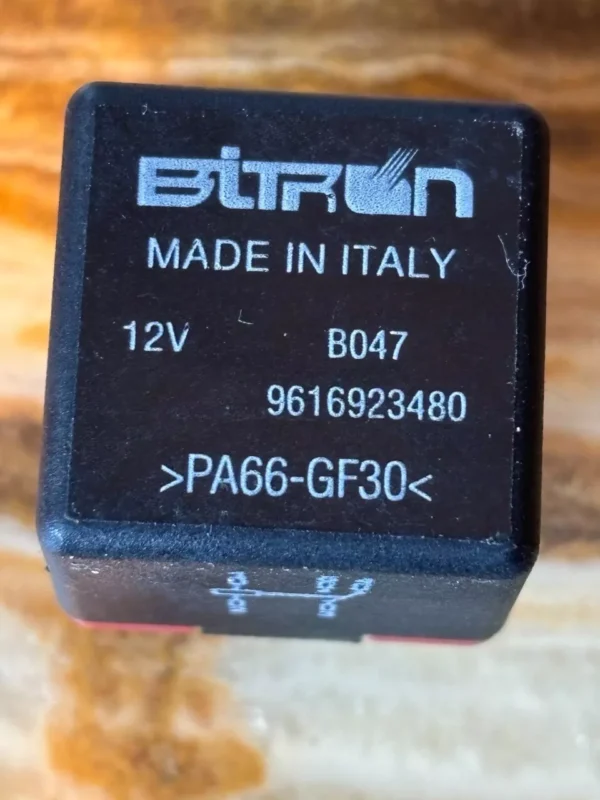 Original Fiat Relais für Benzinpumpe Fiat Ducato 9616923480