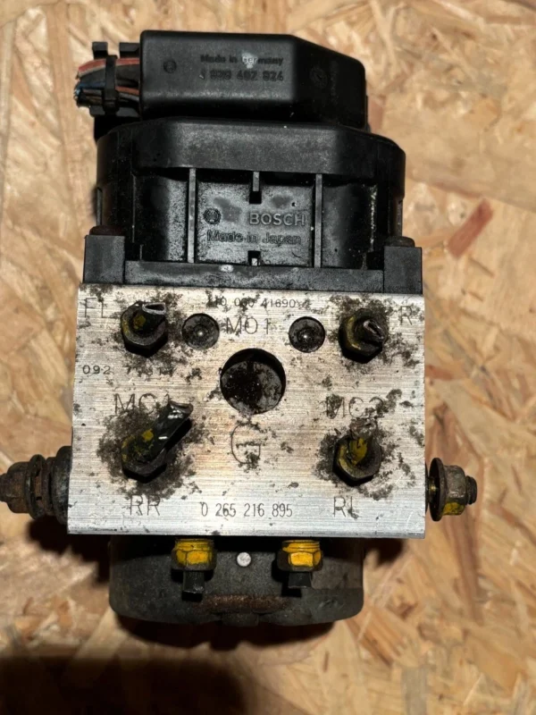 s-l1600 (74) Abs-Pumpe Honda Civic 11000041690 0265216895 Bosch 63602