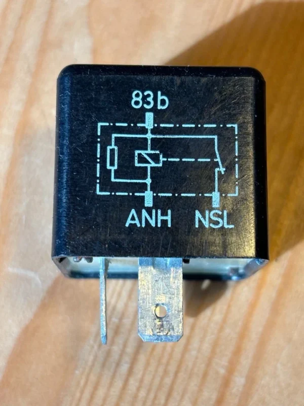 s-l960 (10) 191945383 Relais Nebelschlussleuchte NSL Nr 151 Audi Seat Skoda VW