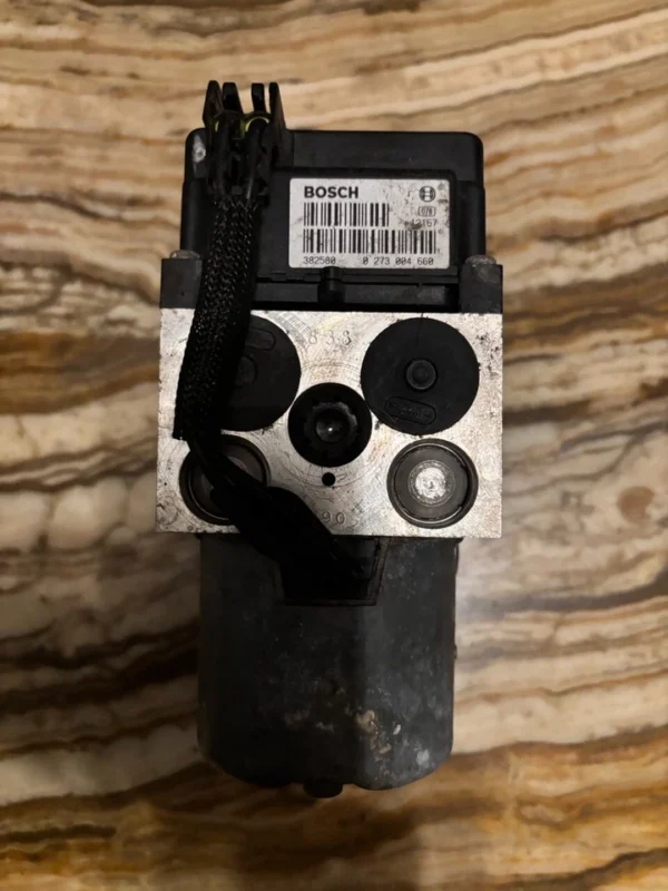 s-l960 - 2025-10-05T204407.003 Pumpe ABS Kia Sorento JC 589103E310 P2156215