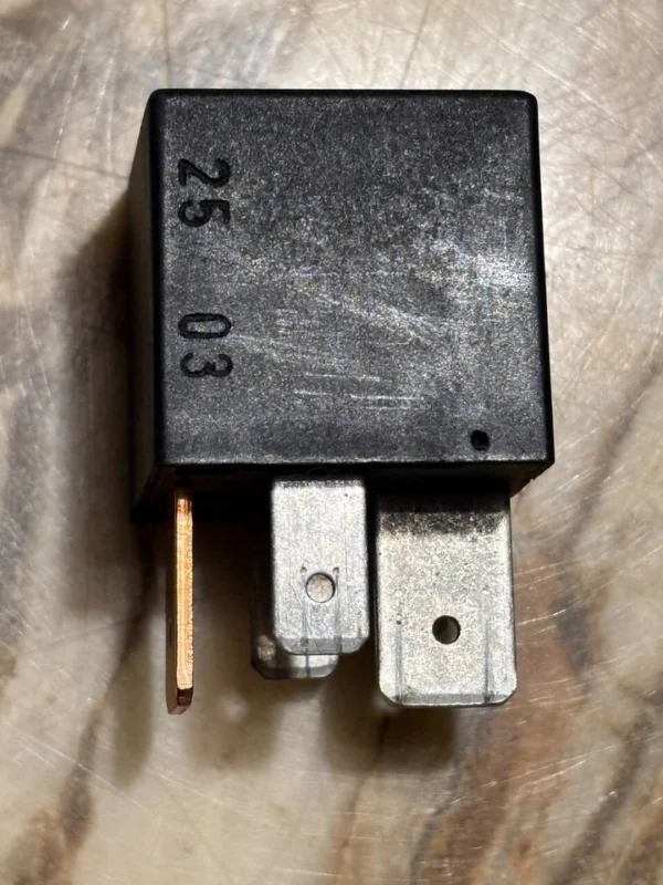 3D0951253A original Audi A4 A6 VW Relay Nr.433 Arbeitskontaktrelais Modul Relais