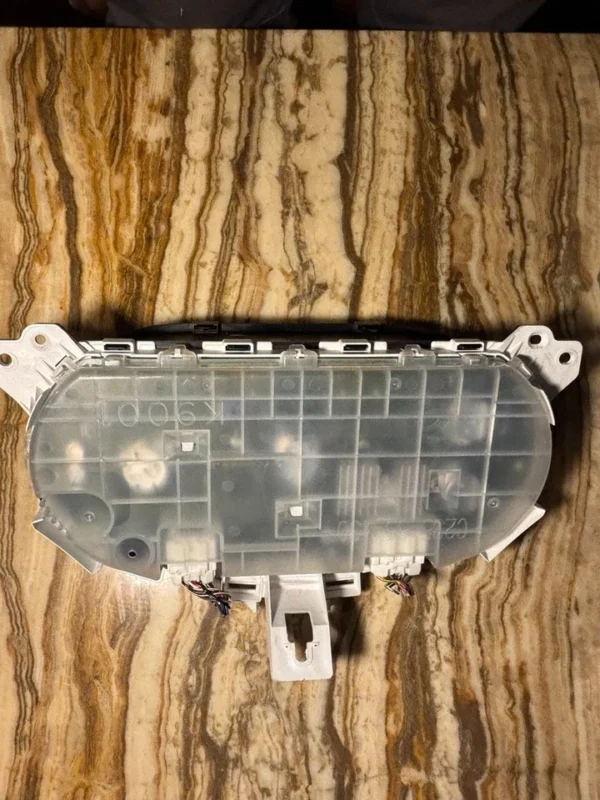 s-l960 - 2025-10-07T164123.670 Mazda 5 2.0 CD DPF CR1 Instrumententafel C23555430