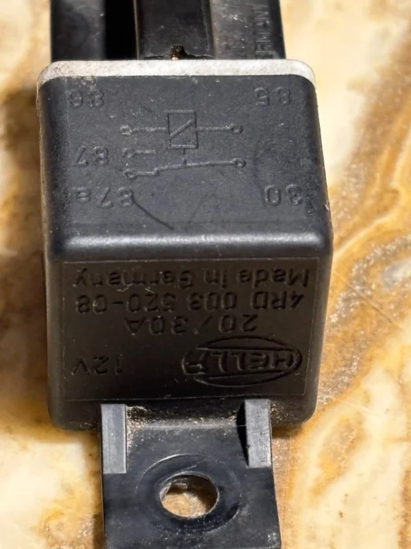 s-l960 - 2025-10-07T173034.240 Relais Hella 4RD00352008
