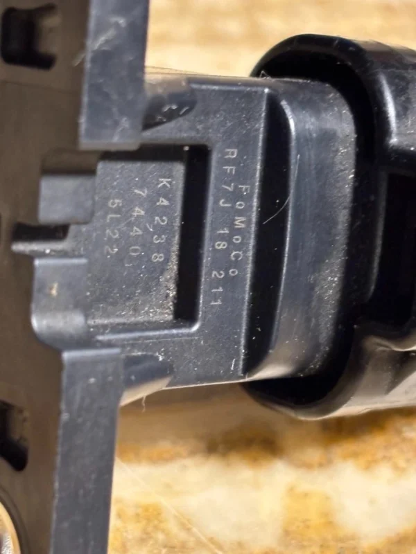 s-l960 - 2025-10-07T173923.059 Für Mazda 3 5 6 Cx-7 Sensor Druck- Zum Überkomprimieren RF7J18211