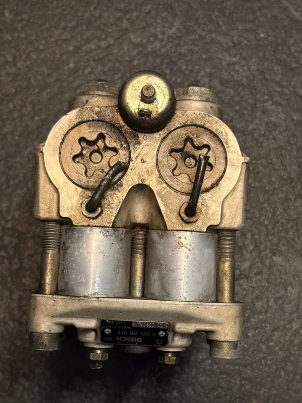 s-l960 (50) Bosch 0265201022