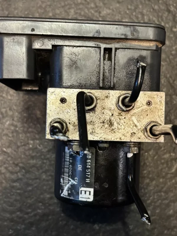 VW Golf 5 A3 8P Steuergerät ABS Block Hydraulikblock 1K0907379K 1K0614517