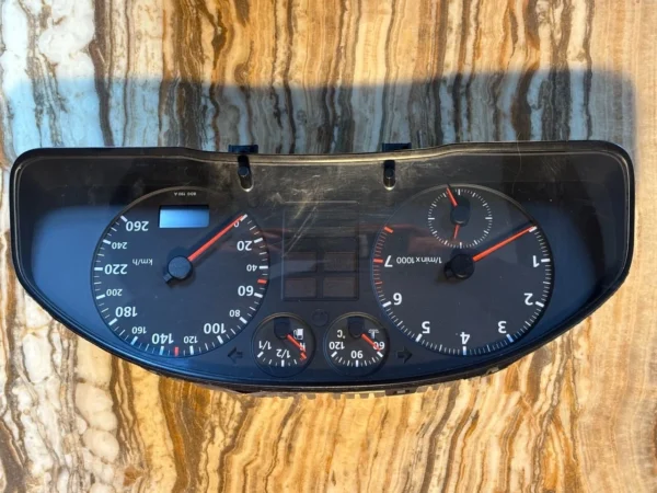 s-l1600 - 2025-11-01T150151.193 Tacho Audi A4 8D2 B5 8D0919033C VDO 110008695002 Laufleistung