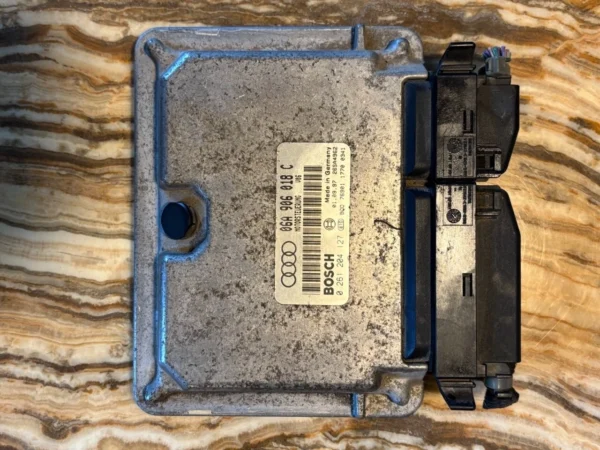 s-l1600 - 2025-11-01T151330.998 Audi A3 8L 1.8l AGN 125 PS Motorsteuergerät 06A906018C Motor Steuergerät