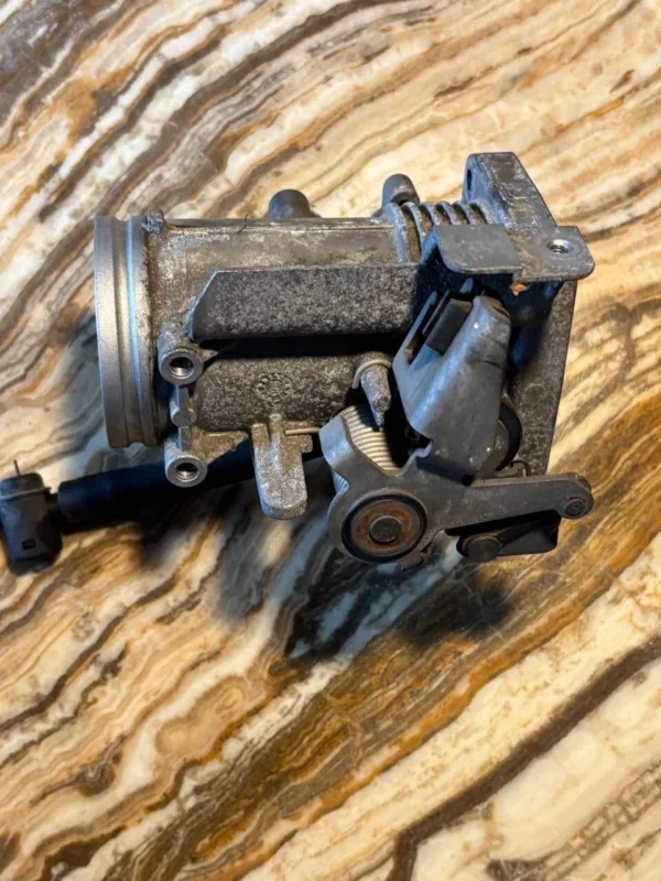 s-l1600 - 2025-11-02T165522.442 BMW Bosch 1247594 0280140575 Drosselklappe Leerlaufregler Regelventil 3er E36