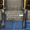 MERCEDES-BENZ C-Klasse W203 Schalter Warnblinker Sitzheizung A2038218758