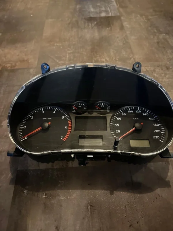 s-l1600 - 2025-11-08T164924.442 110008924001 Instrumententafel SEAT IBIZA